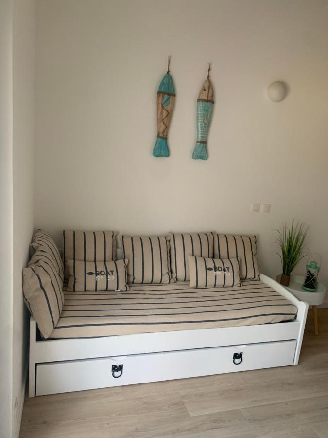 Maisonnette La Coti H5 Avec Piscine Interieure Chauffee, A 400 M De La Plage Et Menage De Fin Sejour Compris Сен-Жорж-д'Олерон Экстерьер фото